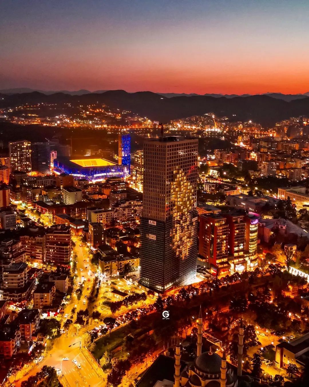 tirana-center-walking-tour